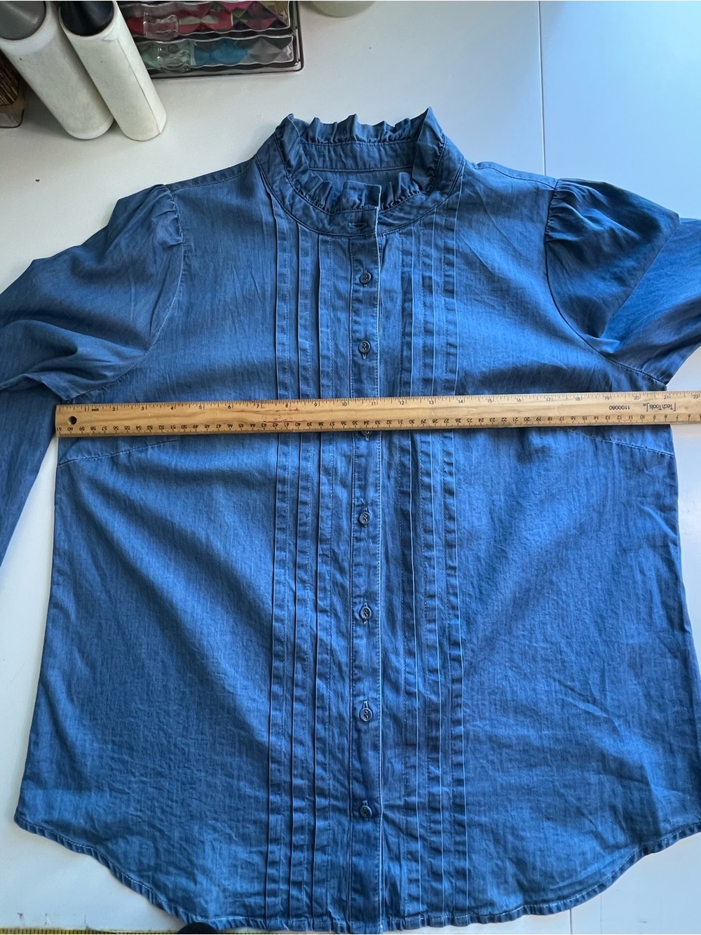 Talbots Pintuck Chambray Top -Treadwell Wash Size M Denim Blue - Picture 6 of 9